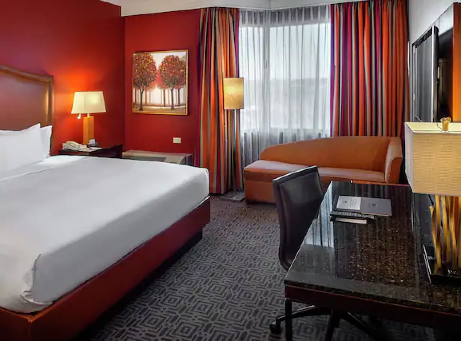 Hotel Suite